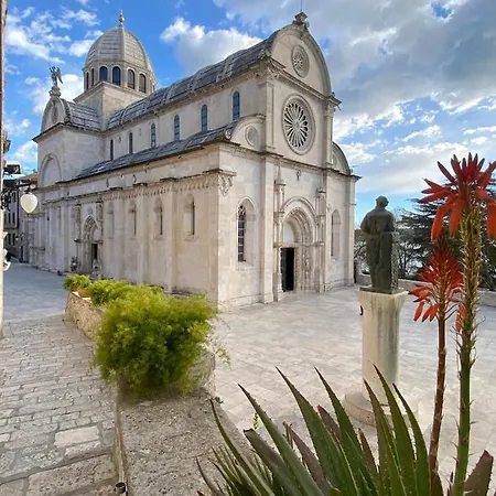 Stella Maris Mit Terrasse & Privatparkplatz