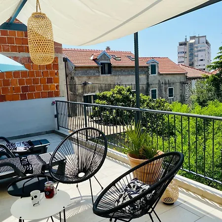 شقة Stella Maris Mit Terrasse & Privatparkplatz *