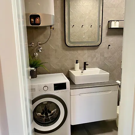 شقة Stella Maris Mit Terrasse & Privatparkplatz شيبينيك